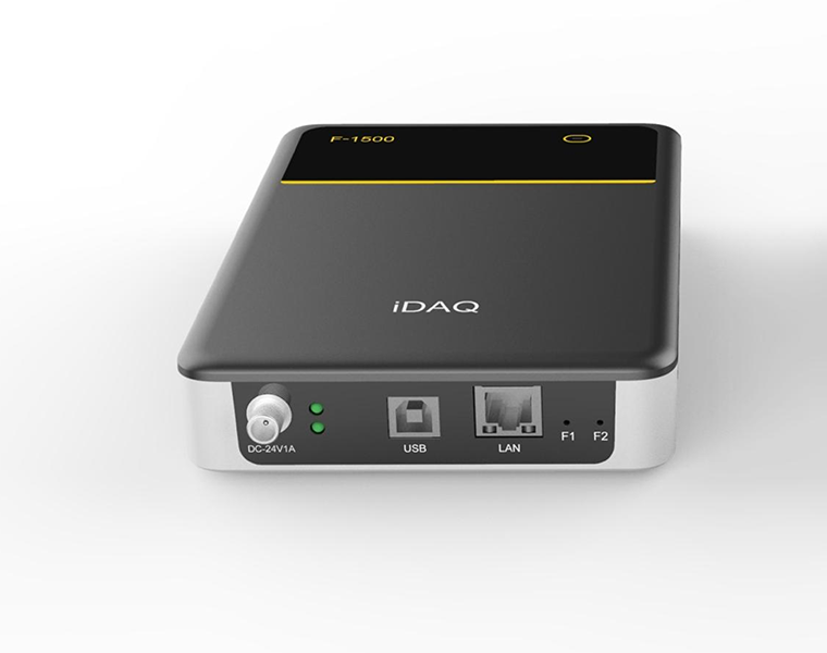 iDAQ-1000 多通道数据采集卡
